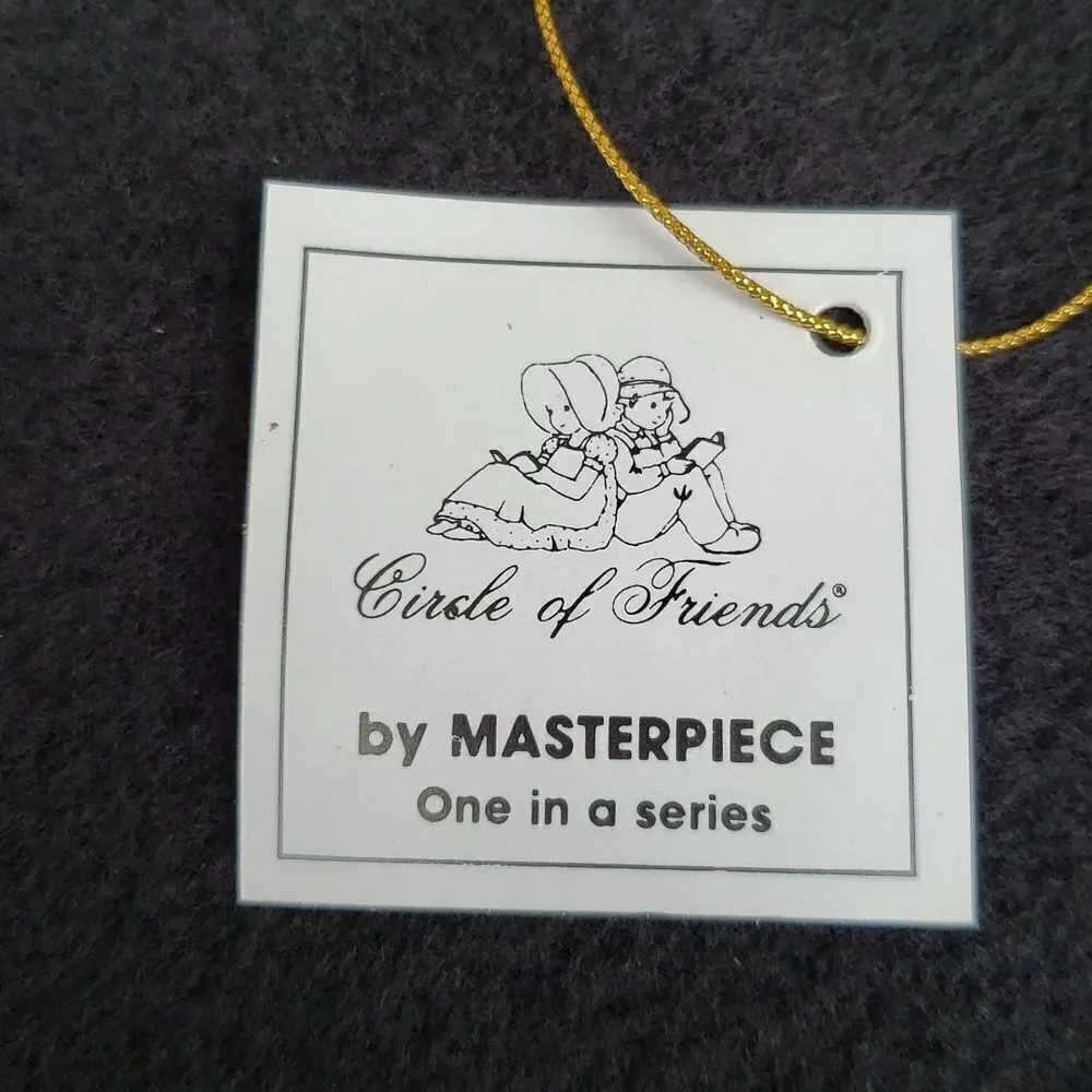 Vintage 1997 Circle of Friends by Masterpiece for Homco Porcelain Figurine #1117